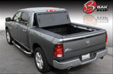 Dodge, Ram (Crew Cab Pickup - Bed Length: 67.4Inch) Laderaumabdeckung - BAKFlip G2 - Crew Cab 5ft7in - mit Ram Box und Cargo Rails - Classic Body