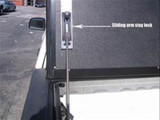 Dodge, Ram (Crew Cab Pickup - Bed Length: 67.4Inch) Laderaumabdeckung - BAKFlip G2 - Crew Cab 5ft7in - mit Ram Box und Cargo Rails - Classic Body