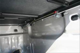 Dodge, Ram (Crew Cab Pickup - Bed Length: 67.4Inch) Laderaumabdeckung - BAKFlip G2 - Crew Cab 5ft7in - mit Ram Box und Cargo Rails - Classic Body