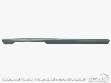 67-68 Ford Mustang Armaturenbrett - Unterhalb Handschuhfach - Aqua