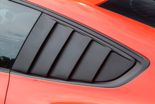 15-23 Ford Mustang Aufsatz für Scheibe - Cervinis