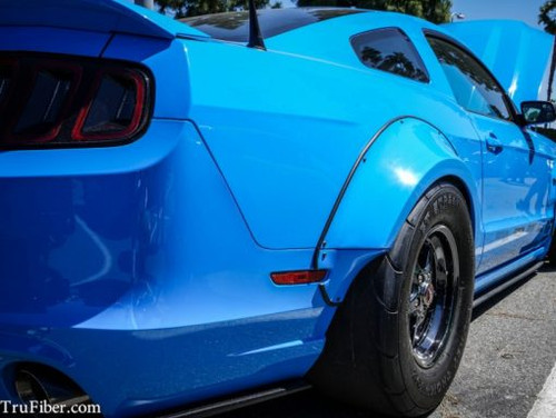 52892420-10-14-Ford-Mustang-Kotfluegel-Widebody-Kit-Heck-1