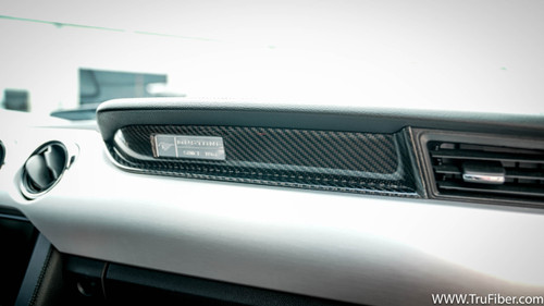 15-23 Ford Mustang Amaturenbrett Blende - Trufiber - Carbon Rechts