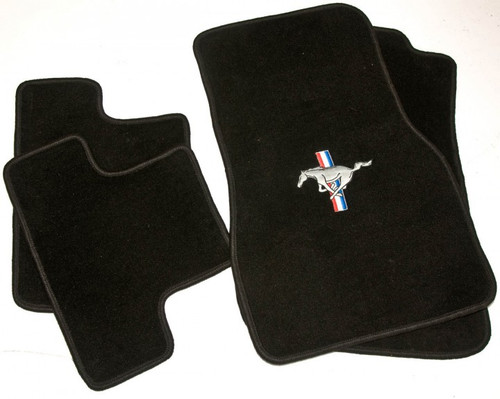 05-10 Ford Mustang Fußmatten Set - Schwarz Tri-Bar Pony - Vorne und hinten