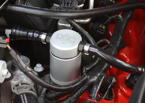 05-10 Ford Mustang (4.6) Motorölabscheider - J&L 3.0 - Aluminium - Fahrerseite - Silber Fahrerseite