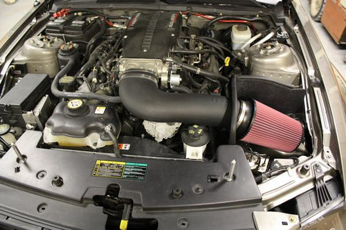 05-09 Ford Mustang GT (4.6) Sportluftansaugsystem - JLT