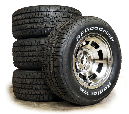 80-82 Chevrolet Corvette Wheel and Tire Assembly (52899198)