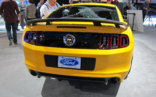 13-14 Ford Mustang Stoßstangenansatz - Diffusor - OEM - Kratzer