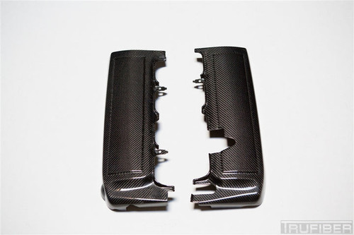 05-09 Ford Mustang GT (4.6) Motorabdeckung - Kraftstoffverteilerabdeckungen - Carbon Vorne