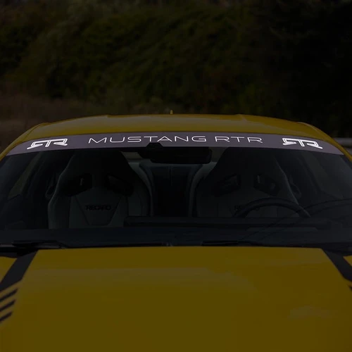 24-26 Ford Mustang Windschutzscheibenbanner - MUSTANG RTR - Weiß