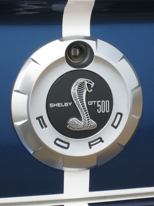 35221514-07-09-GT500-Ford-OEM-Kofferraumemblem-Shelby-GT500-1