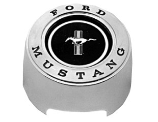 65-66 Ford Mustang Hupknopf - Tri-Bar Running Pony - Schwarze Schrift