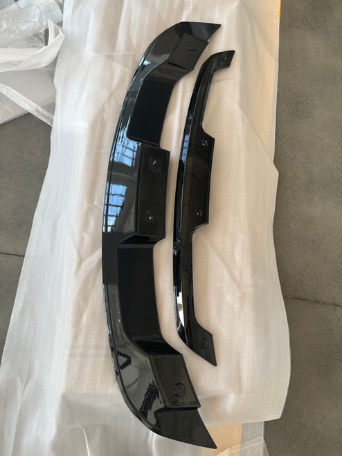 24-25 Ford Mustang (Coupe) Spoiler - GT500 Style mit Gurney Flap - Schwarz glanz Hinten