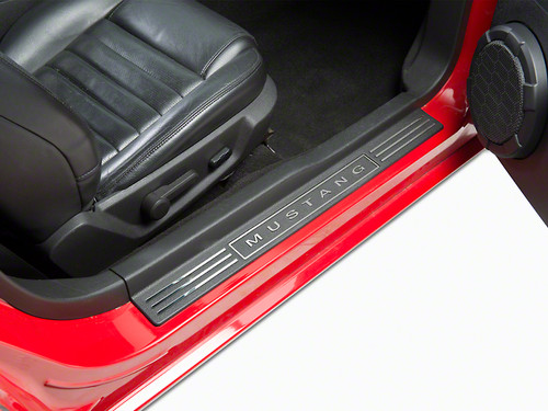 05-09 Ford Mustang Einlage für Einstiegsleiste - Einsatz für Buchstaben - Chrom