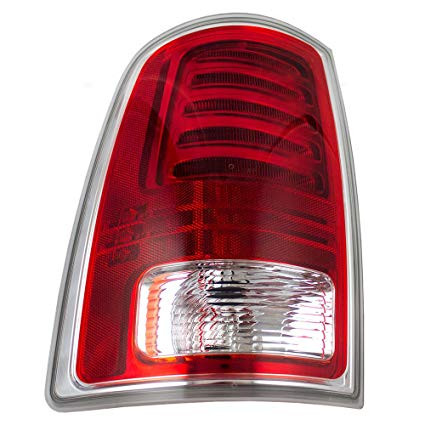 13-18 Ram 1500 Rücklicht Links