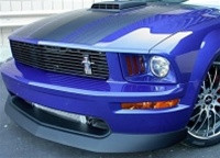 05-08 Ford Mustang GT Kühlergrill - Schwarz Vorne
