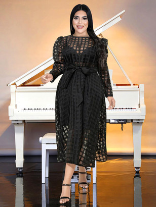  Noir Veil Plaid Dress 