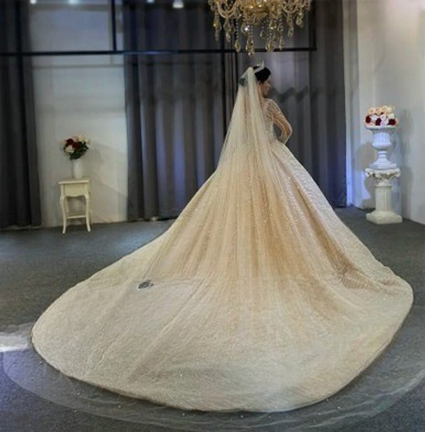 Lacey Full Pearl Veil