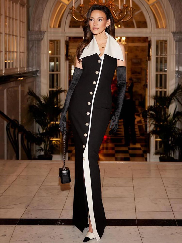 Grrly Grrls Noir Essence – Backless Black Button Gown 