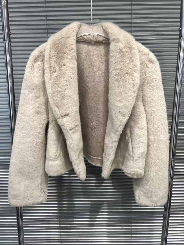 Grrly Grrls Winterbound Ease Coat 