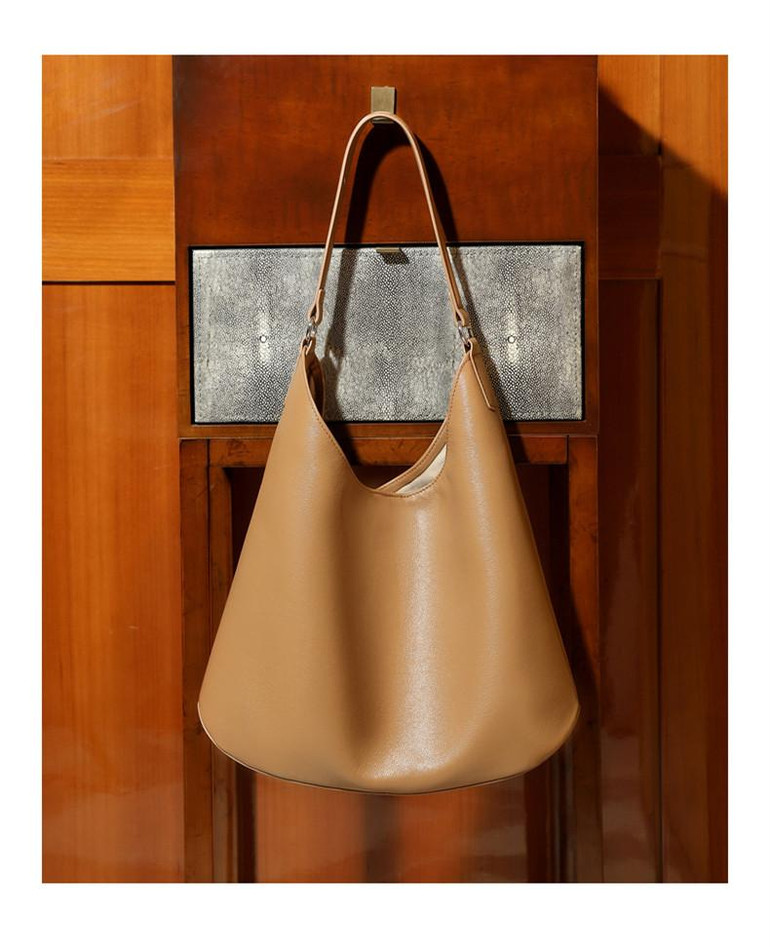 Grrly Grrls Hearthline Hobo Bag 