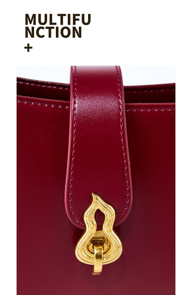 Grrly Grrls Lunara Crescent Bag 