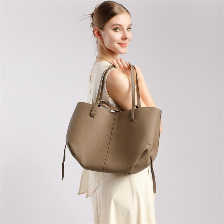 Grrly Grrls Dualform Leather Set
 