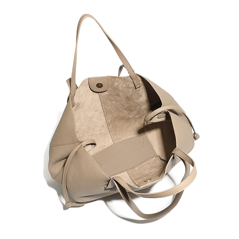 Dualform Leather Set
