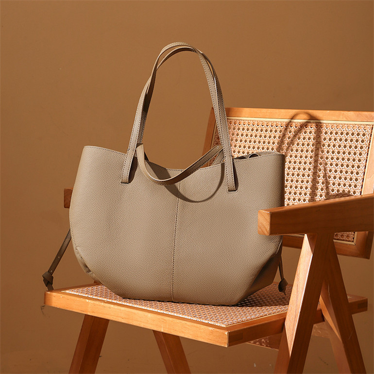 Dualform Leather Set
