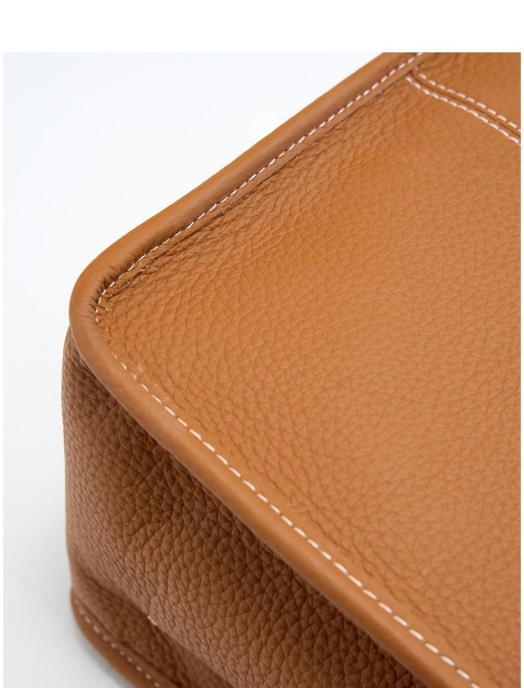 Grrly Grrls Triarch Vertical Tote 