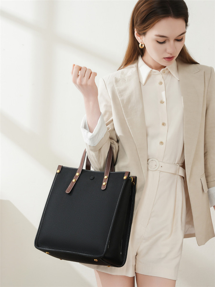 Triarch Vertical Tote