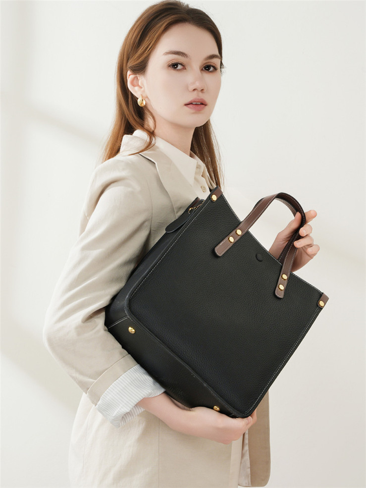 Triarch Vertical Tote