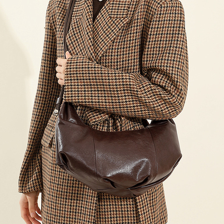 Lunette Crescent Bag