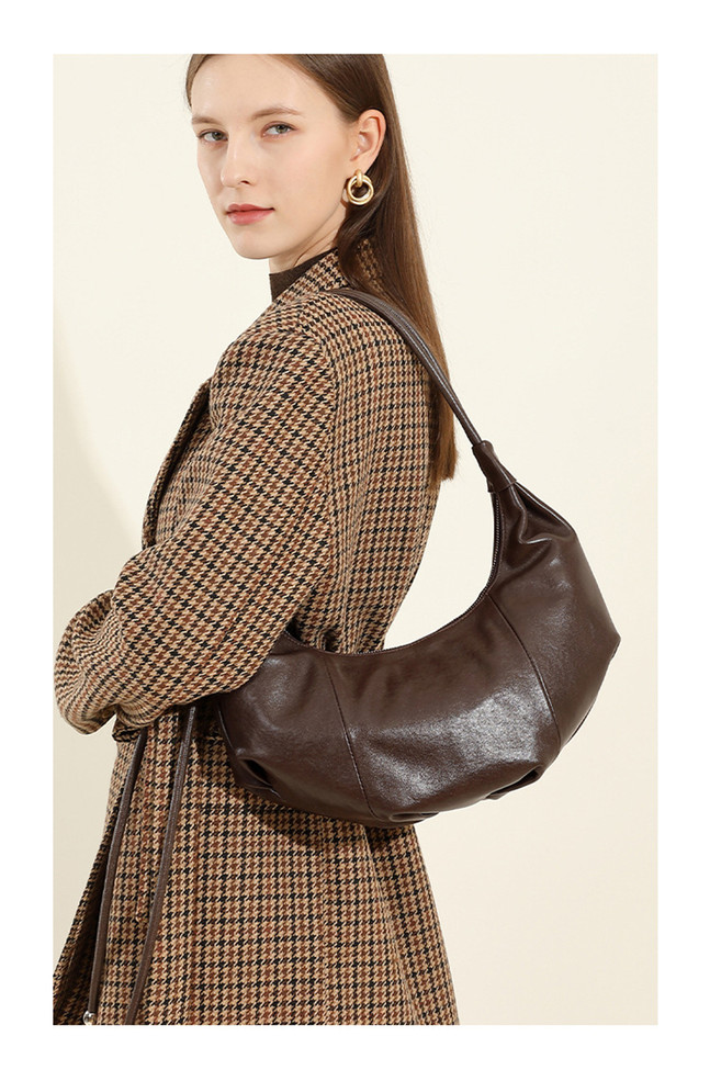 Lunette Crescent Bag