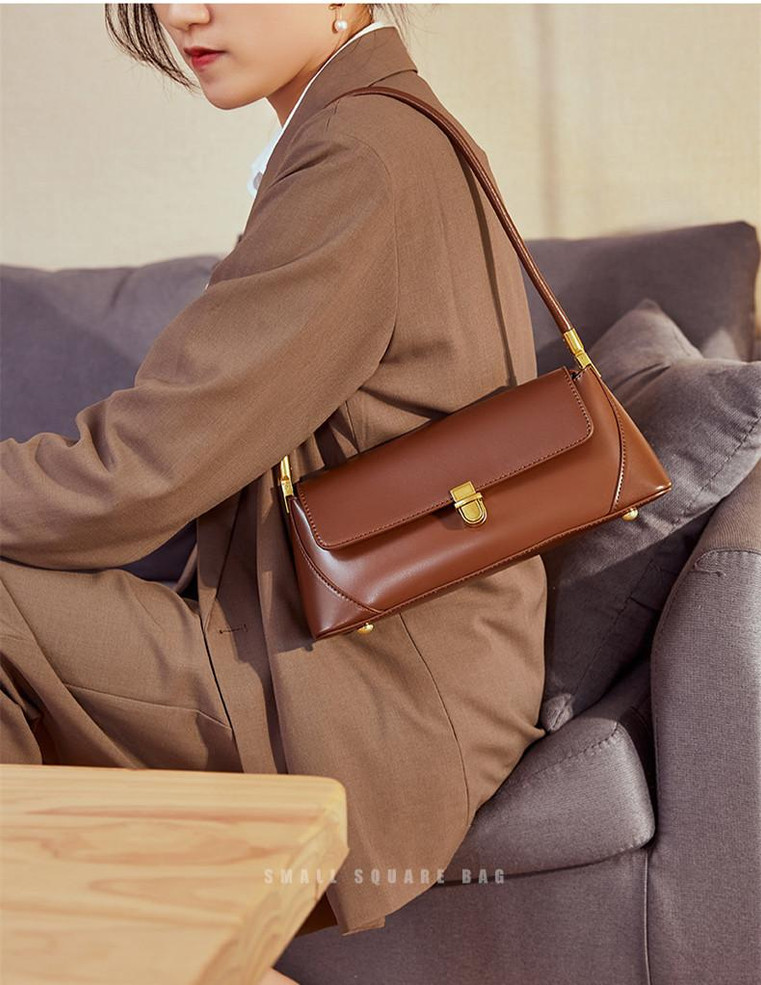 Grrly Grrls Cresta Handle Tote 