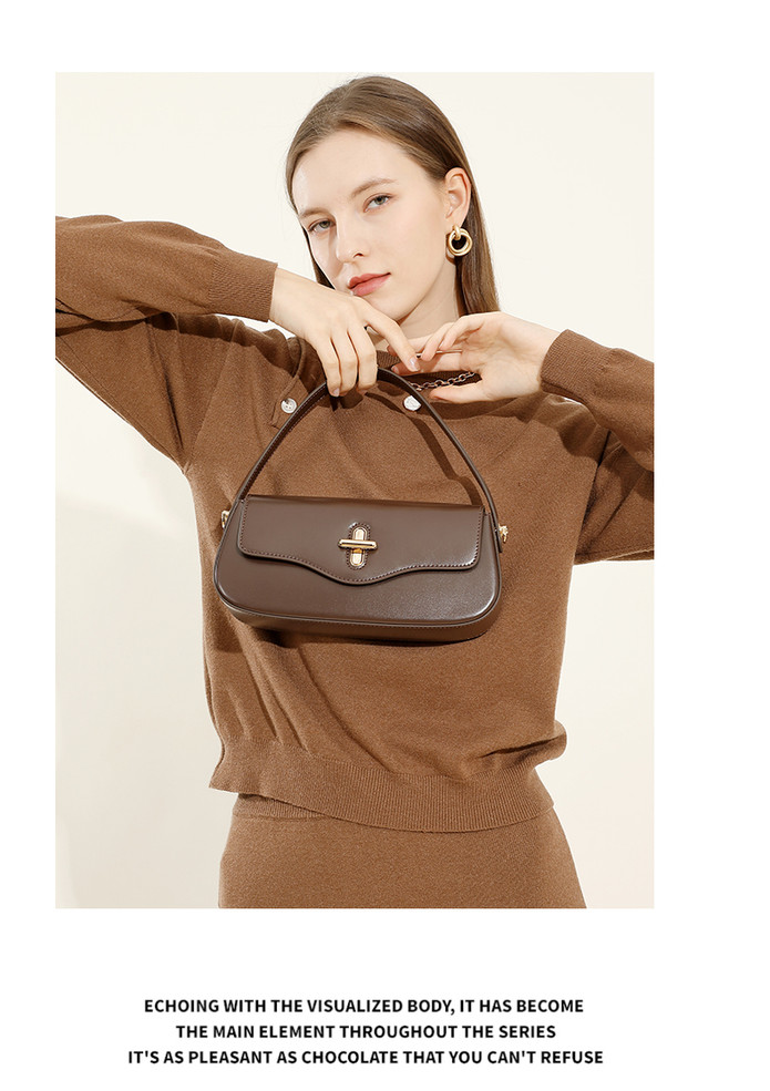 Squareline Minimal Tote
