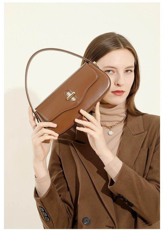 Grrly Grrls Squareline Minimal Tote
 