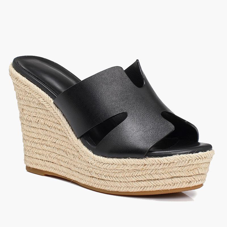 Grrly Grrls Strawbound Platform Wedges  
