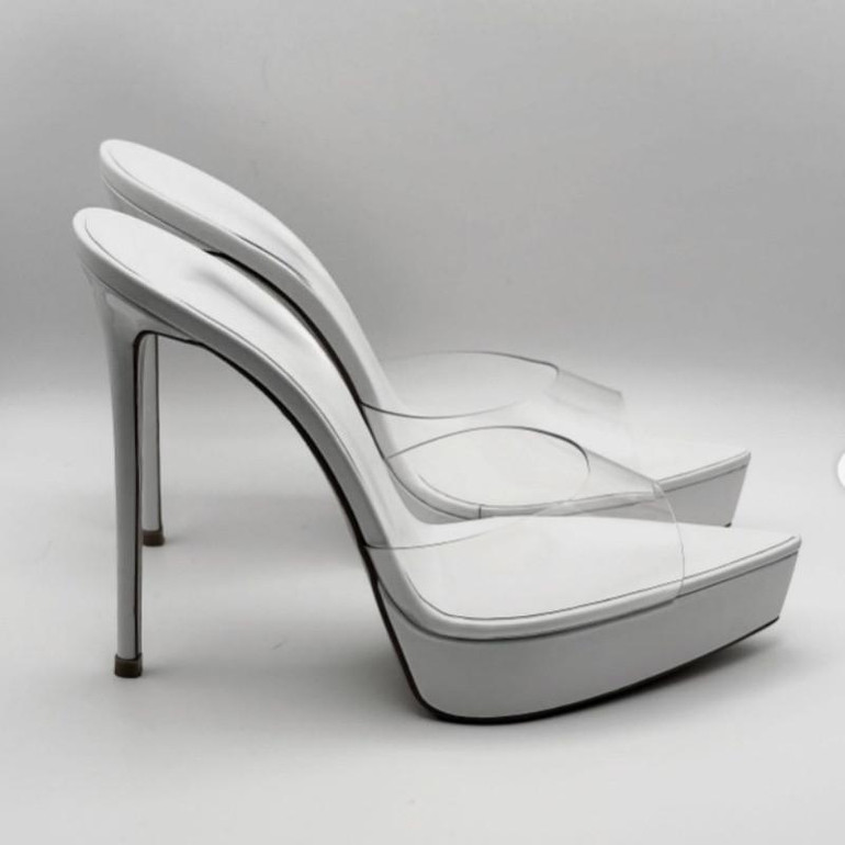 Grrly Grrls Lucent Apex Mules 