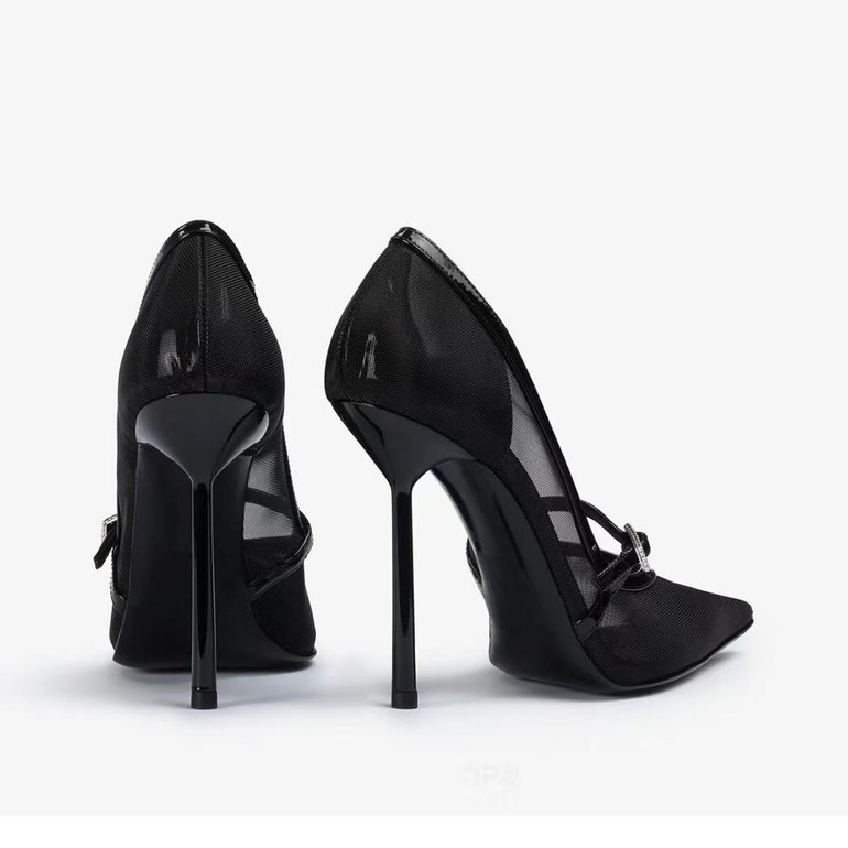 Grrly Grrls Midnight Crystal Veil Pumps  
