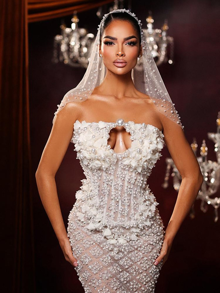 Grrly Grrls Linked Silhouette Gown 