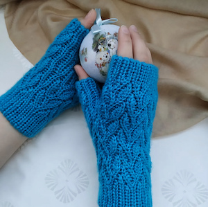 Foliage Crochet Mittens (crochet) by Liudmyla Hefny