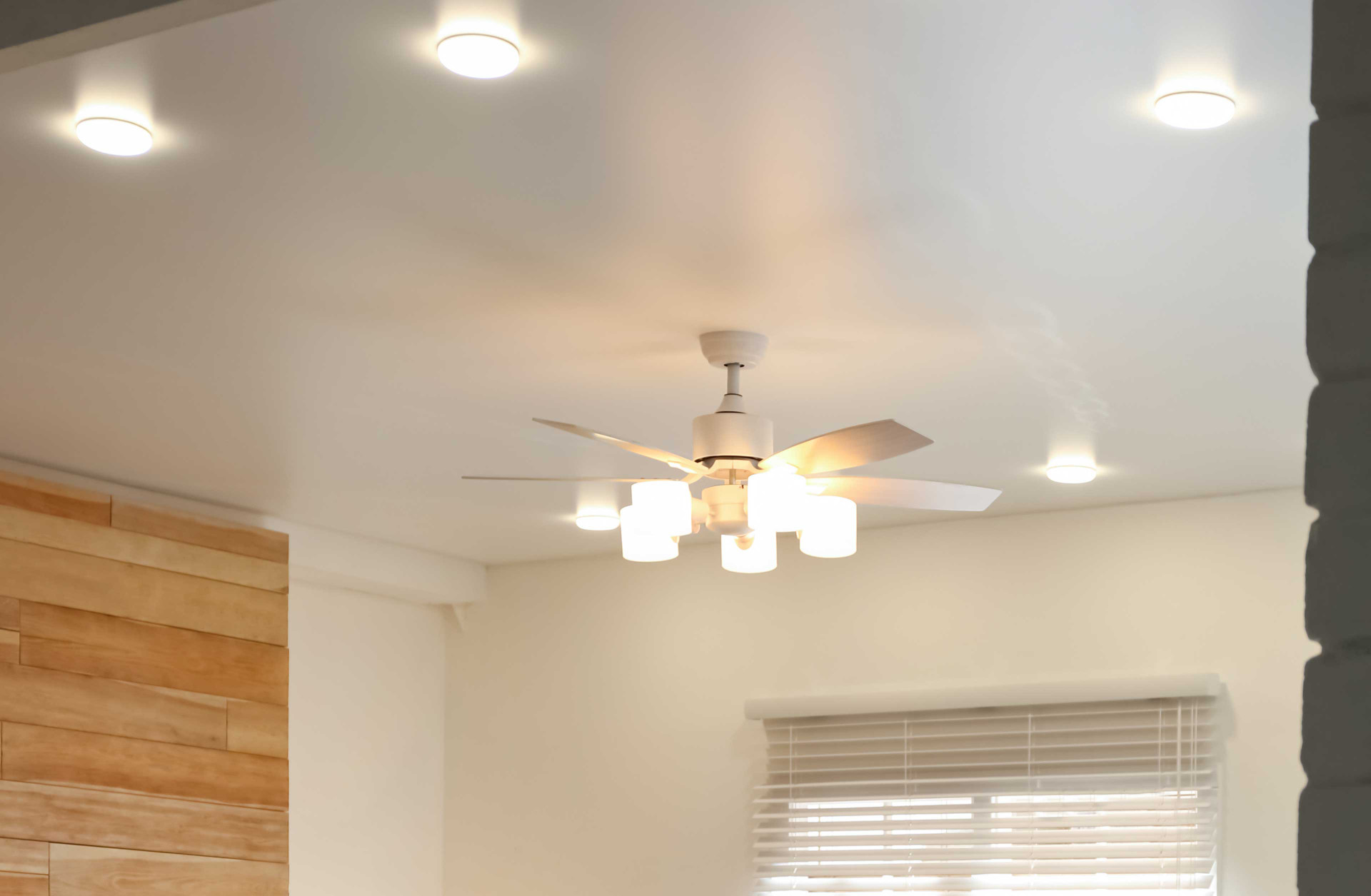 4-Inch vs 6-Inch Recessed Lighting: Which Size Is Better? thumbnail image