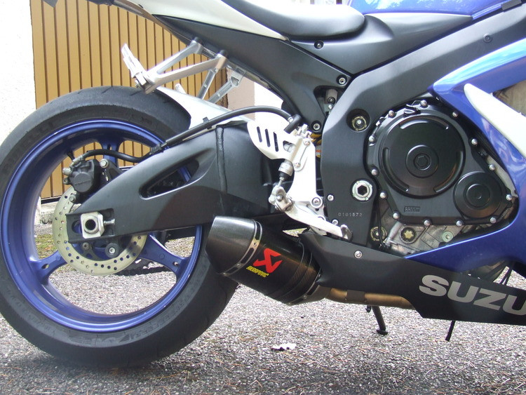 Akrapovic S-S6So5-Tc Slip On So Exhaust System Open 2 Carbon
