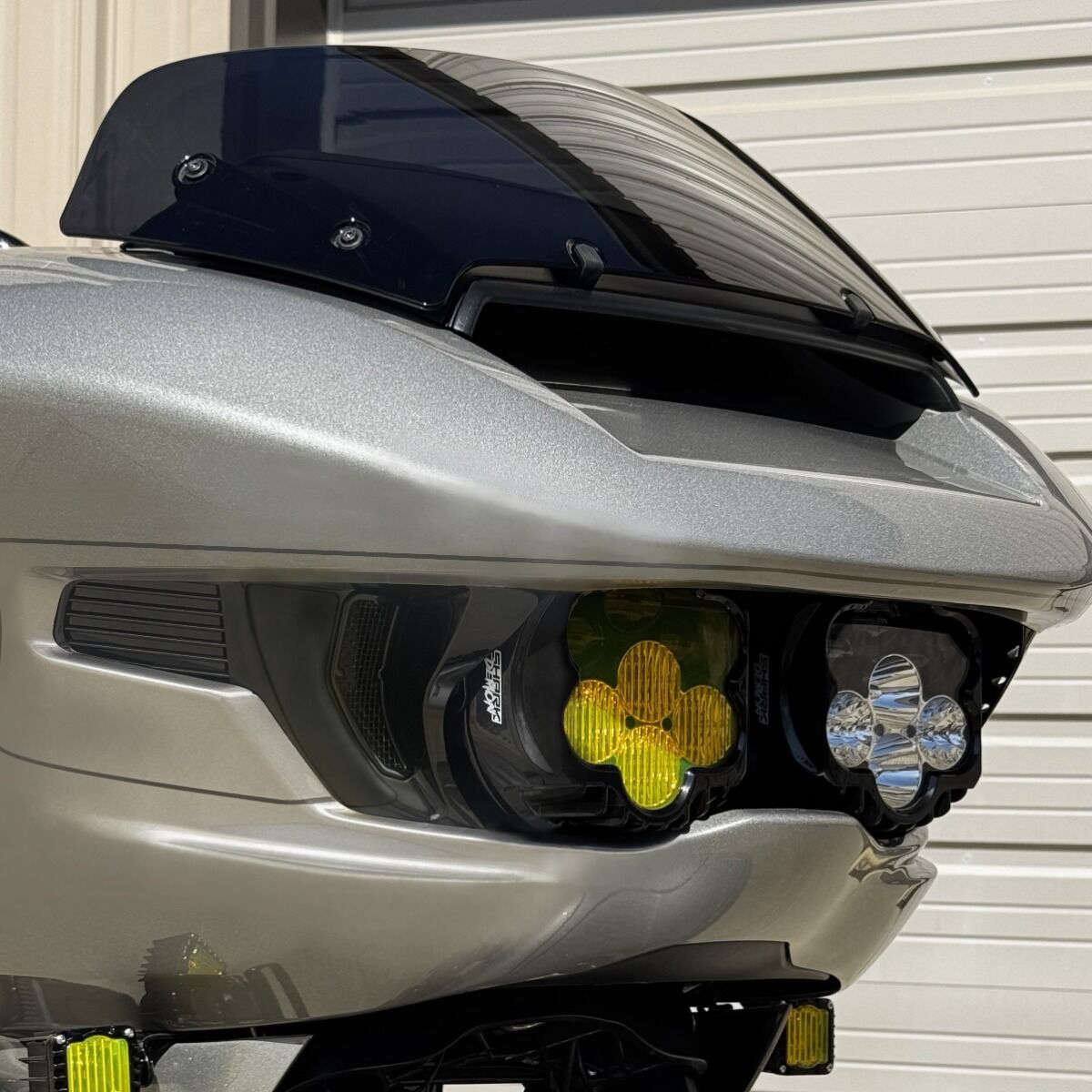 Shark Demon Dual Yellow & White Headlight Kit w Plates & Mount