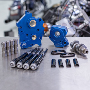 S&S 310-1012B 475C 475 Chain drive Cam Chest Kit Black Pushrod tube coversĀ Harley M8 17-25 S&S 310-1012B 475C 475 Chain drive Cam Chest Kit Black Pushrod tube coversĀ Harley M8 17-25
