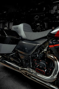 Slyfox 4704A-SlyFox Highnoon Seat Classic Stitch Black Logo 23-25 Glide FL