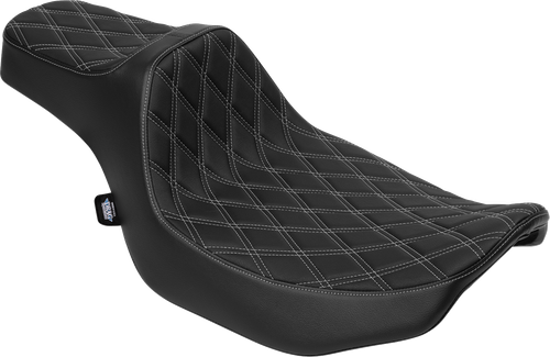 Drag Specialties Seats Extended Reach Predator III Seat - Vinyl - Silver Double Diamond Stitch - FLT/FLH '23-'25 [4706C]