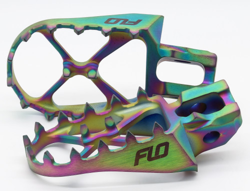 FLO MOTORSPORTS TI-795-4JET TITANIUM FOOT PEGS JET FUEL HUS/KTM