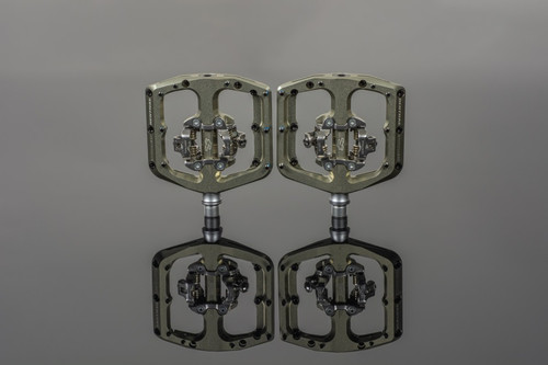 Renthal Cycle Revo-DHC Pedal - Alu Gold - PD20001-002-01